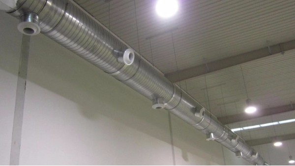 除濕機送風：管道均勻送風的方法探討